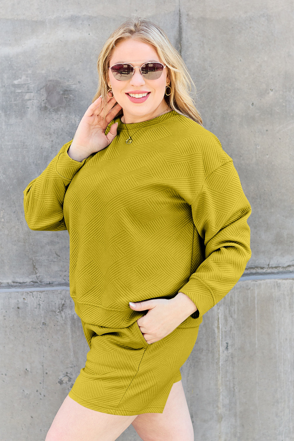 Andi Long Sleeve Top & Drawstring Shorts Set in 5 Colors!