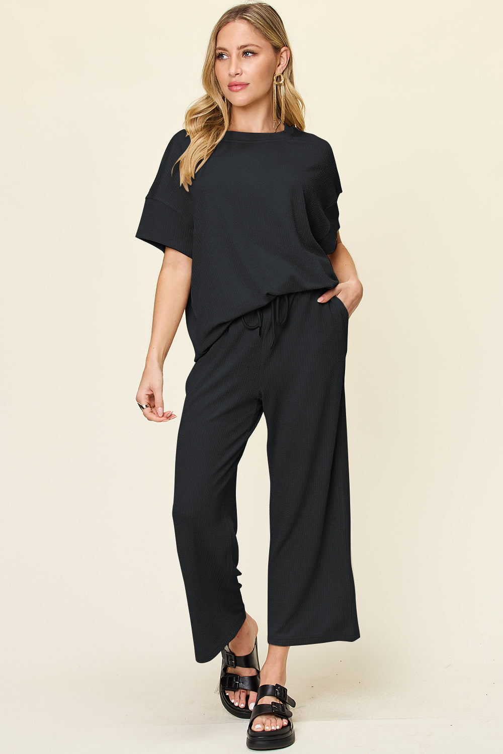 Eva Short Sleeve T-Shirt and Wide Leg Pants in 6 Colors!