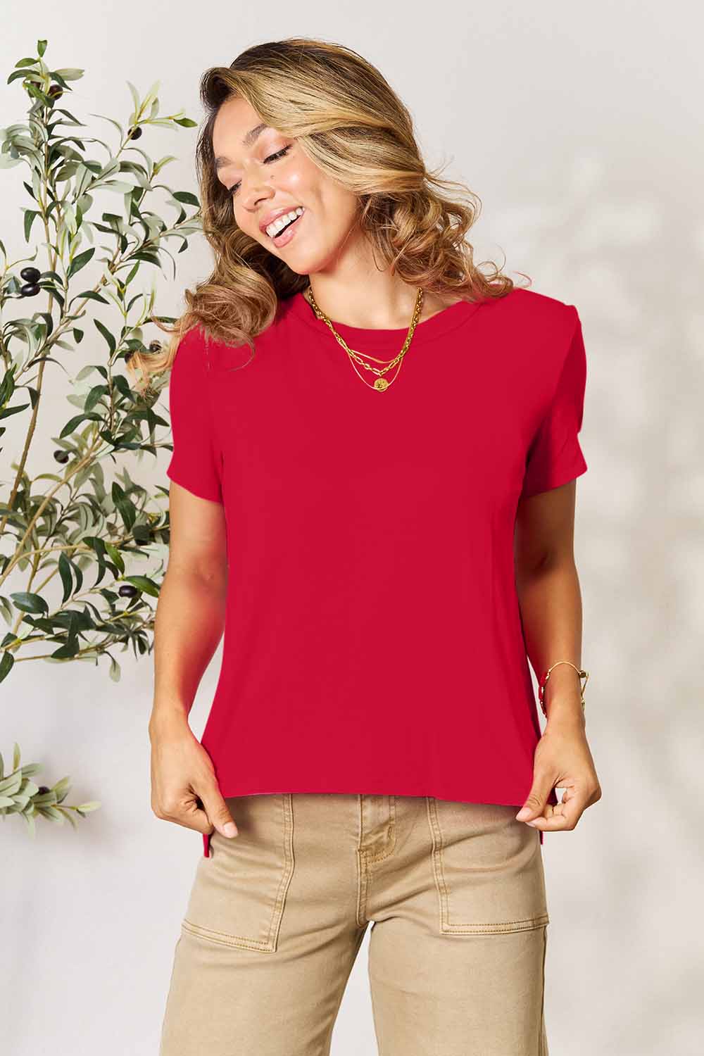 Basic Round Neck Short Sleeve T-Shirt in 7 Colors!