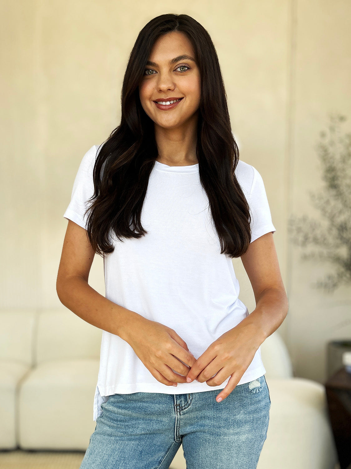 Basic Round Neck Short Sleeve T-Shirt in 7 Colors!