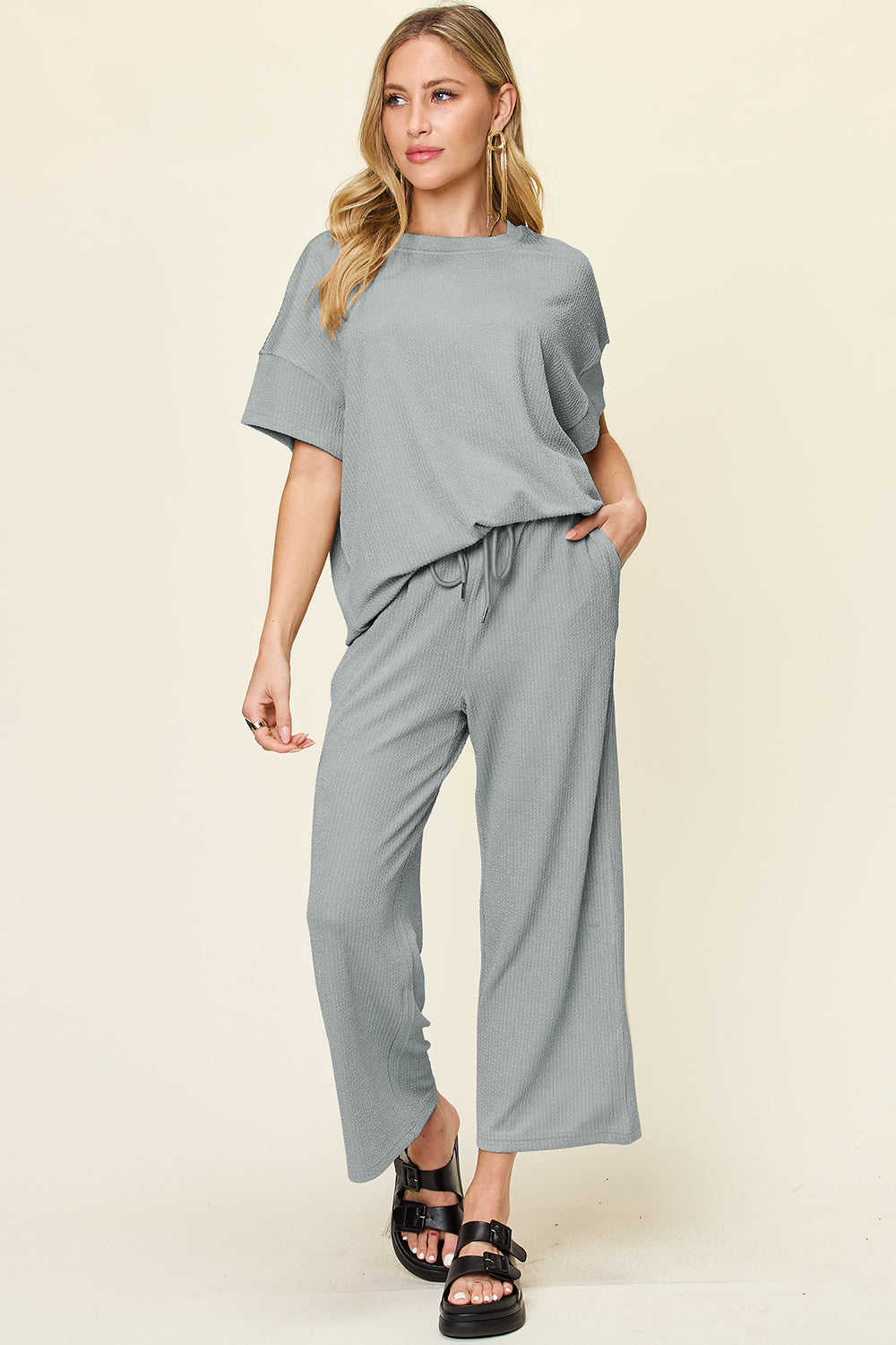 Eva Short Sleeve T-Shirt and Wide Leg Pants in 6 Colors!