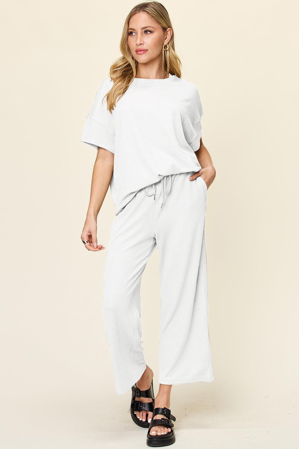 Eva Short Sleeve T-Shirt and Wide Leg Pants in 6 Colors!