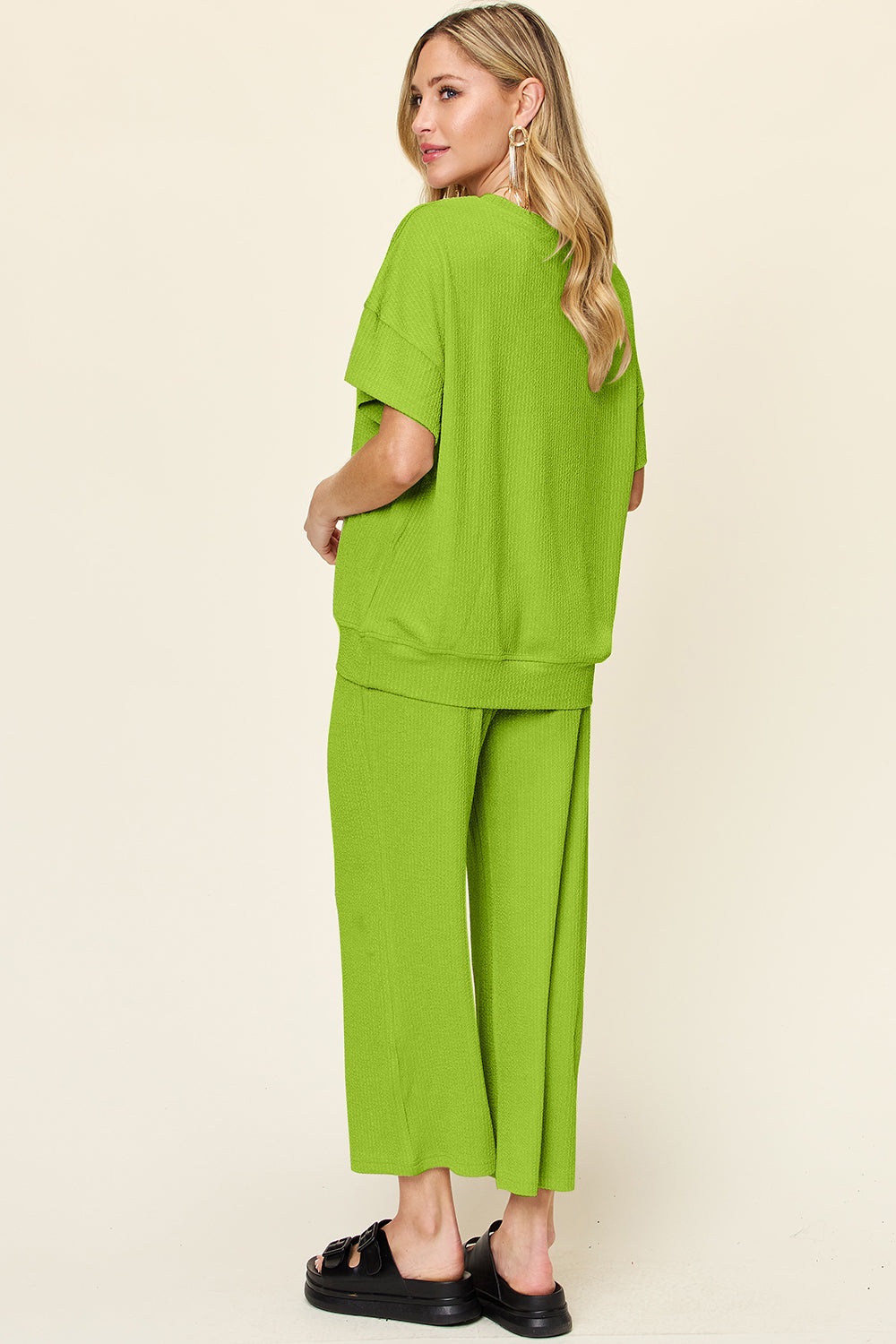 Eva Short Sleeve T-Shirt and Wide Leg Pants in 6 Colors!
