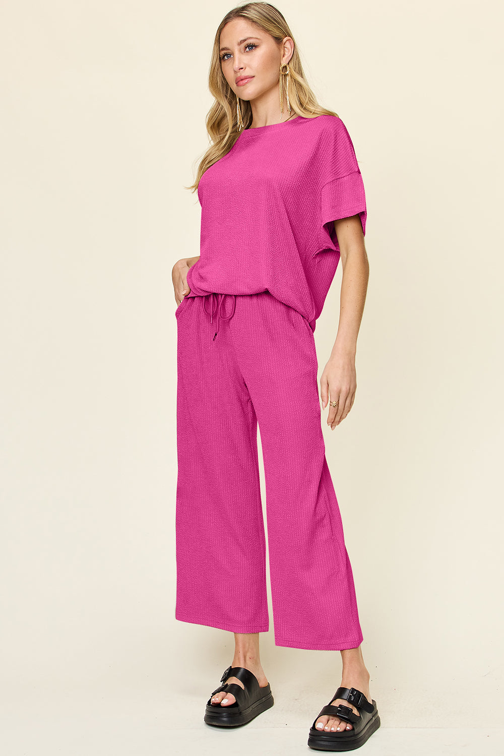 Eva Short Sleeve T-Shirt and Wide Leg Pants in 6 Colors!