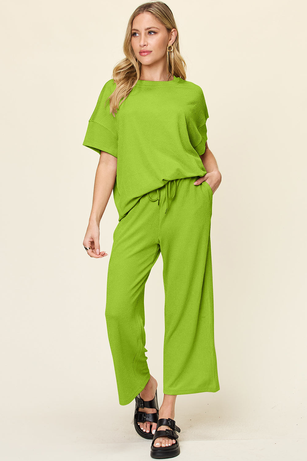 Eva Short Sleeve T-Shirt and Wide Leg Pants in 6 Colors!