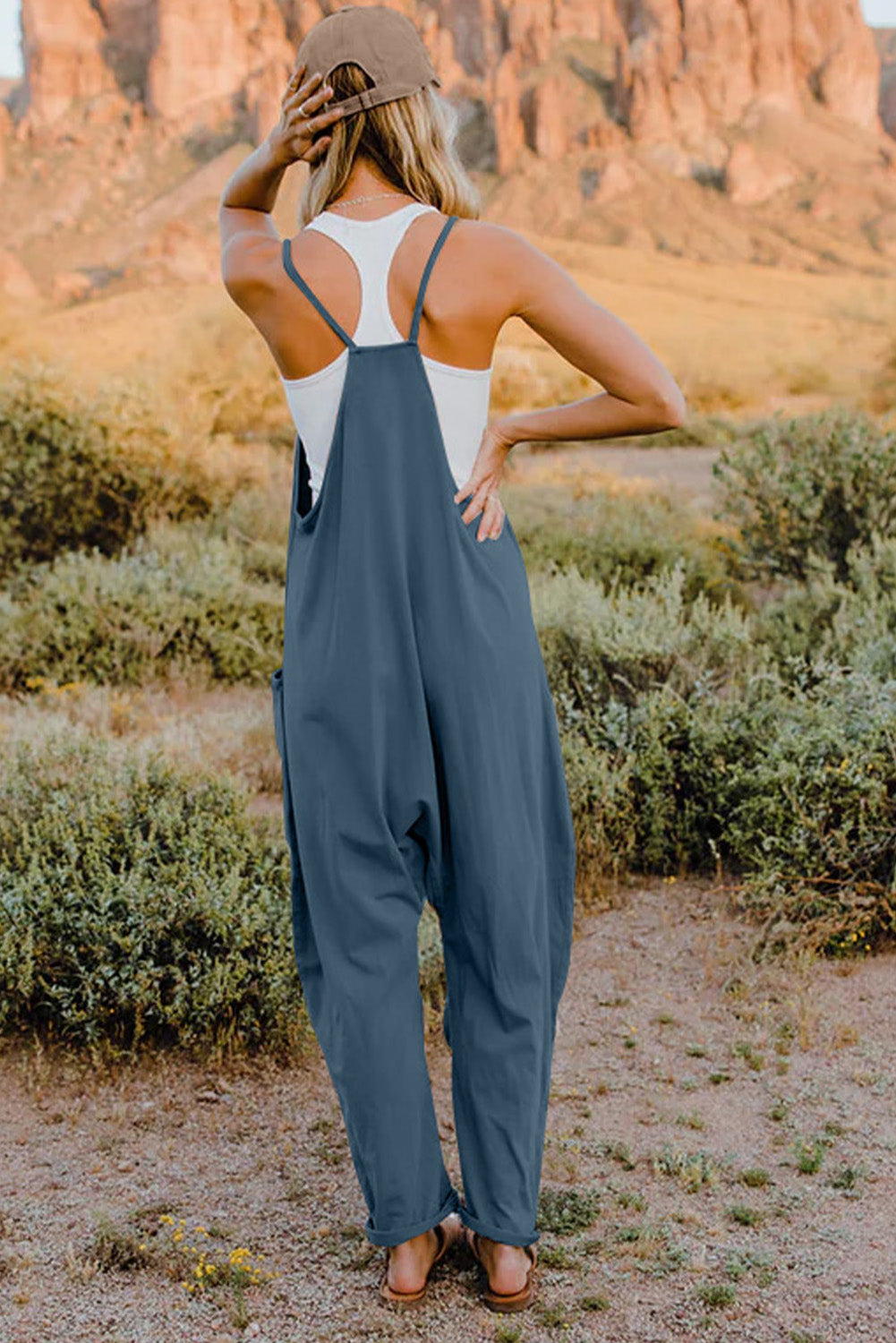 Donna V-Neck Sleeveless Jumpsuit w/Pockets in 6 Colors!