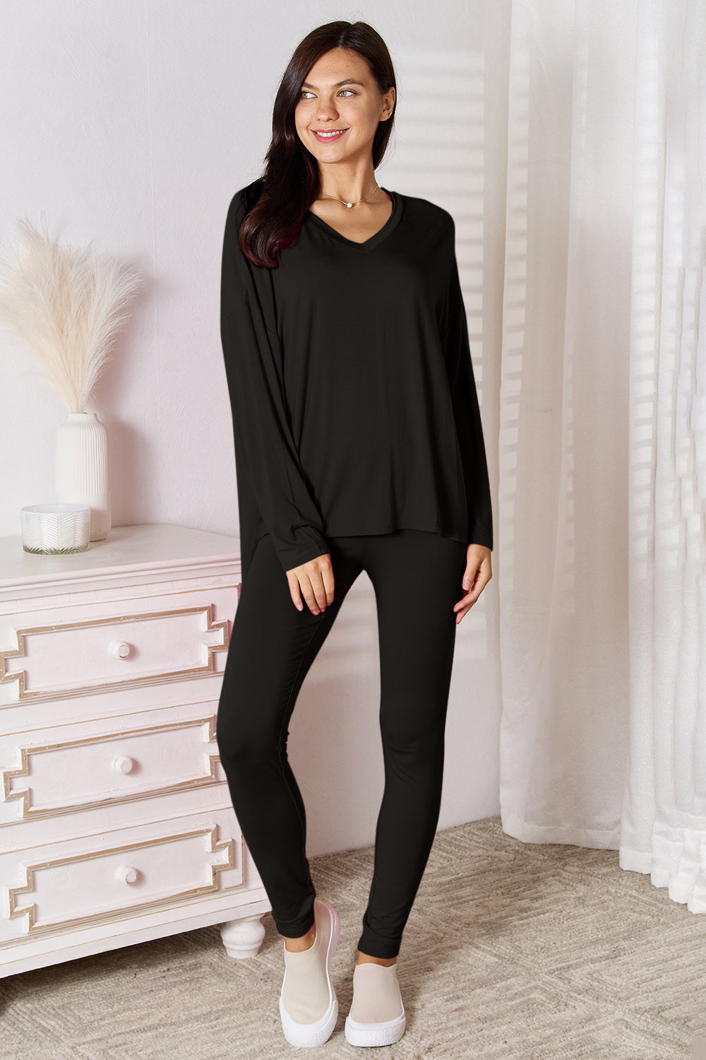 Teagen V-Neck Top & Pants Lounge Set in 5 Colors!