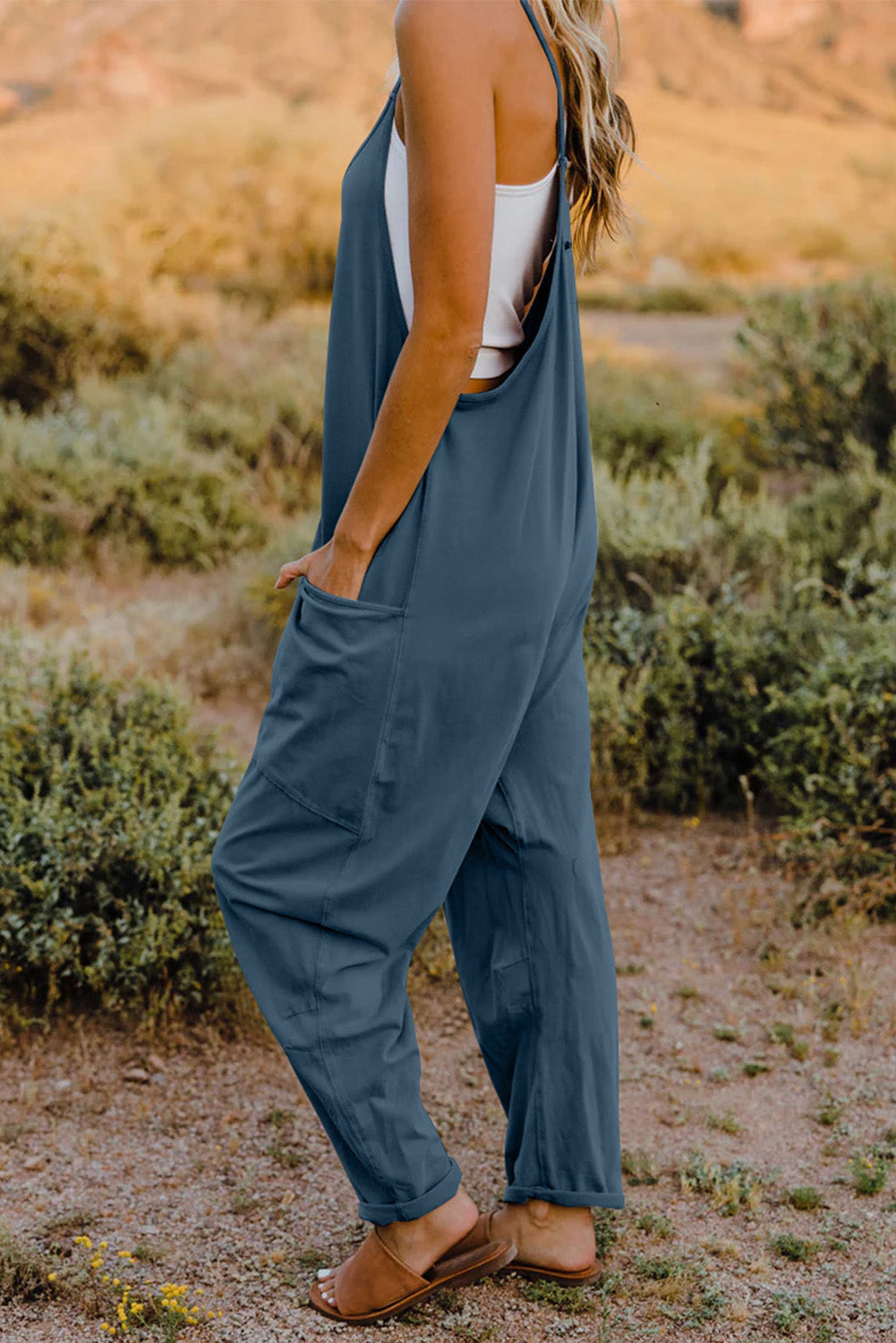 Donna V-Neck Sleeveless Jumpsuit w/Pockets in 6 Colors!