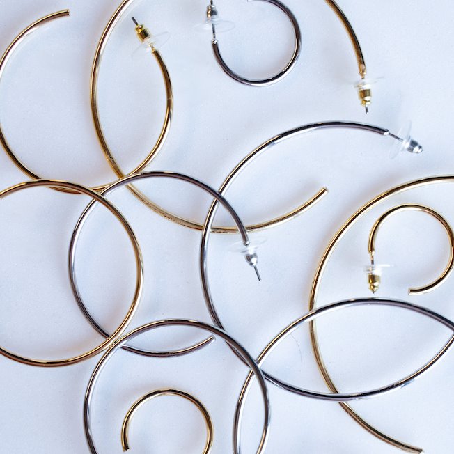 1" Super Hoops in Gold or Silver